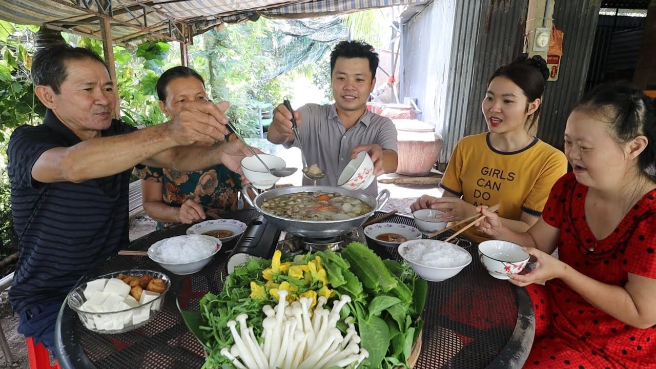 V479. Mừng Út Yêu xuất viện Nấu nồi vịt hầm sả thơm lừng ăn cùng gia đình