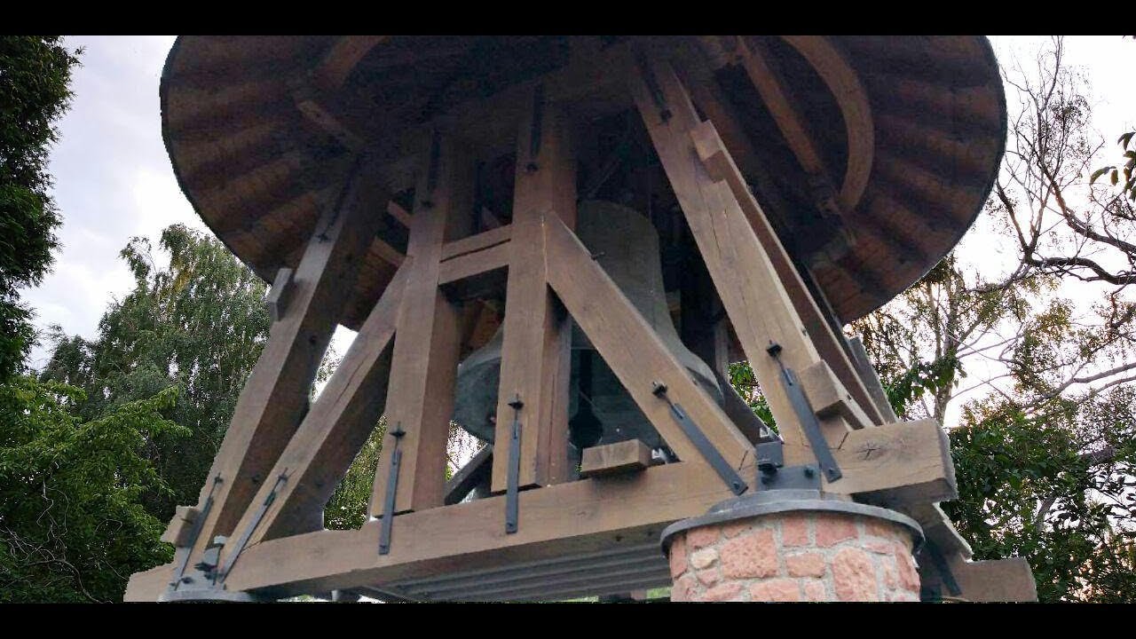 Schwarzach (D) Läuten der Mörserglocke