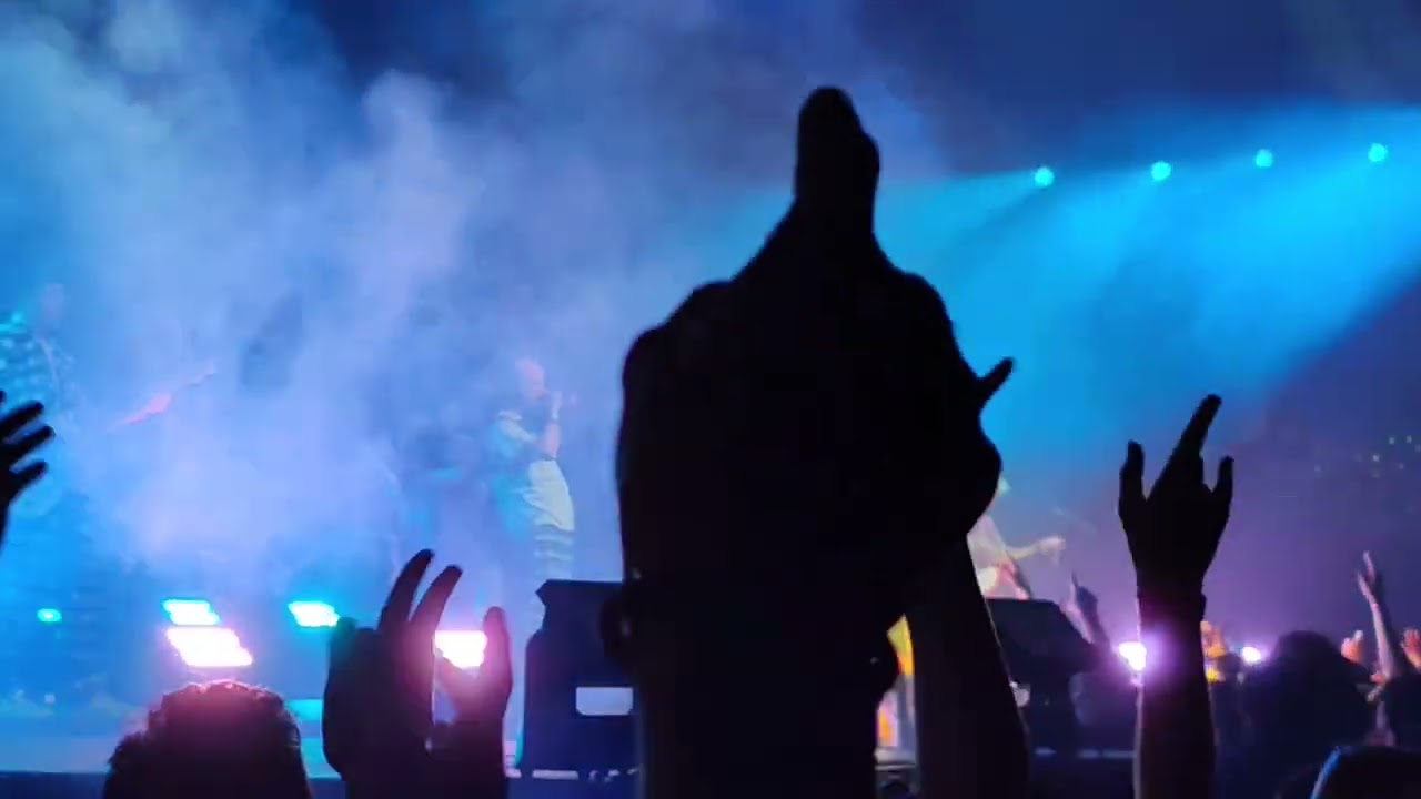 La Argentinidad al Palo-La Bersuit Vergarabat con Willy Bronca-Movistar Arena 14/11/2025