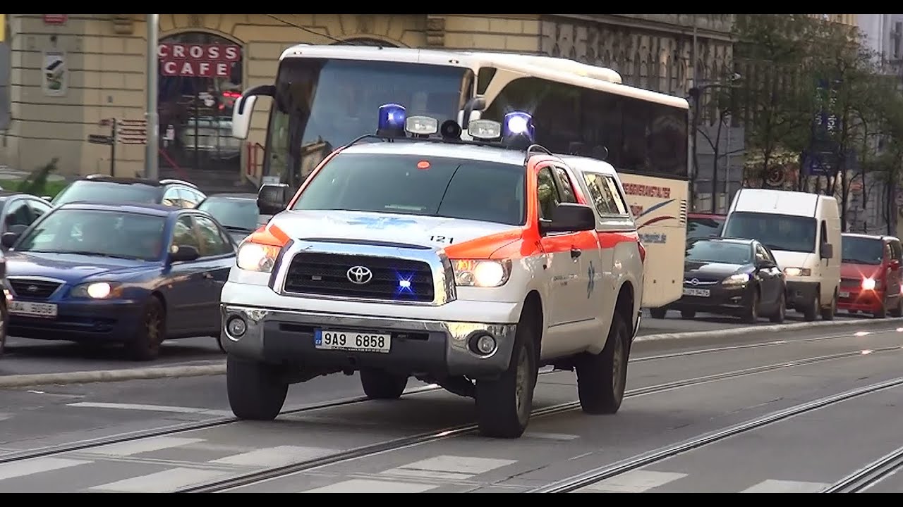 Servisn&iacute; a logistick&eacute; vozidlo ZZSHMP Praha