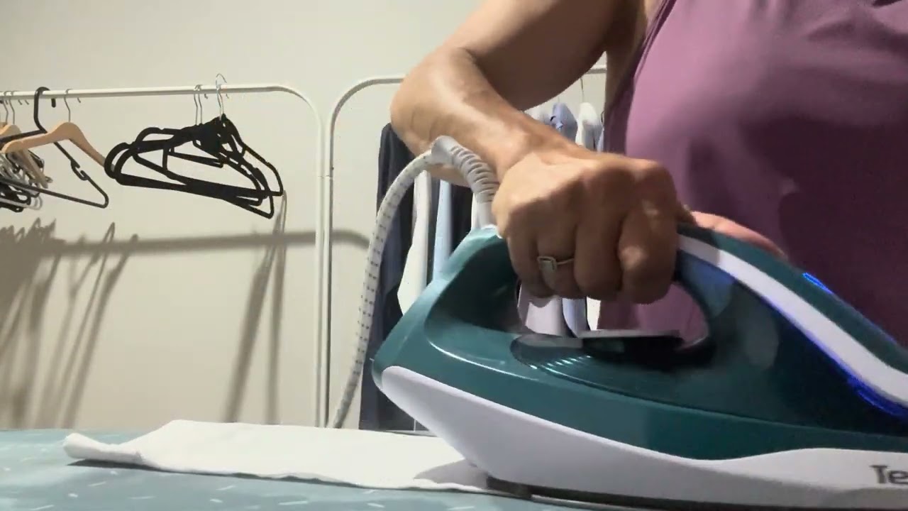The STEAM Alone Makes This Ironing ASMR Impossible to Ignore 😮‍💨💨