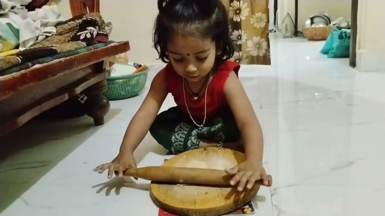 Renovation नंतरची स्वच्छता... अद्विकाची मदत की मस्ती? 🤔👧 Day 88 #juniorbhilarevlog 