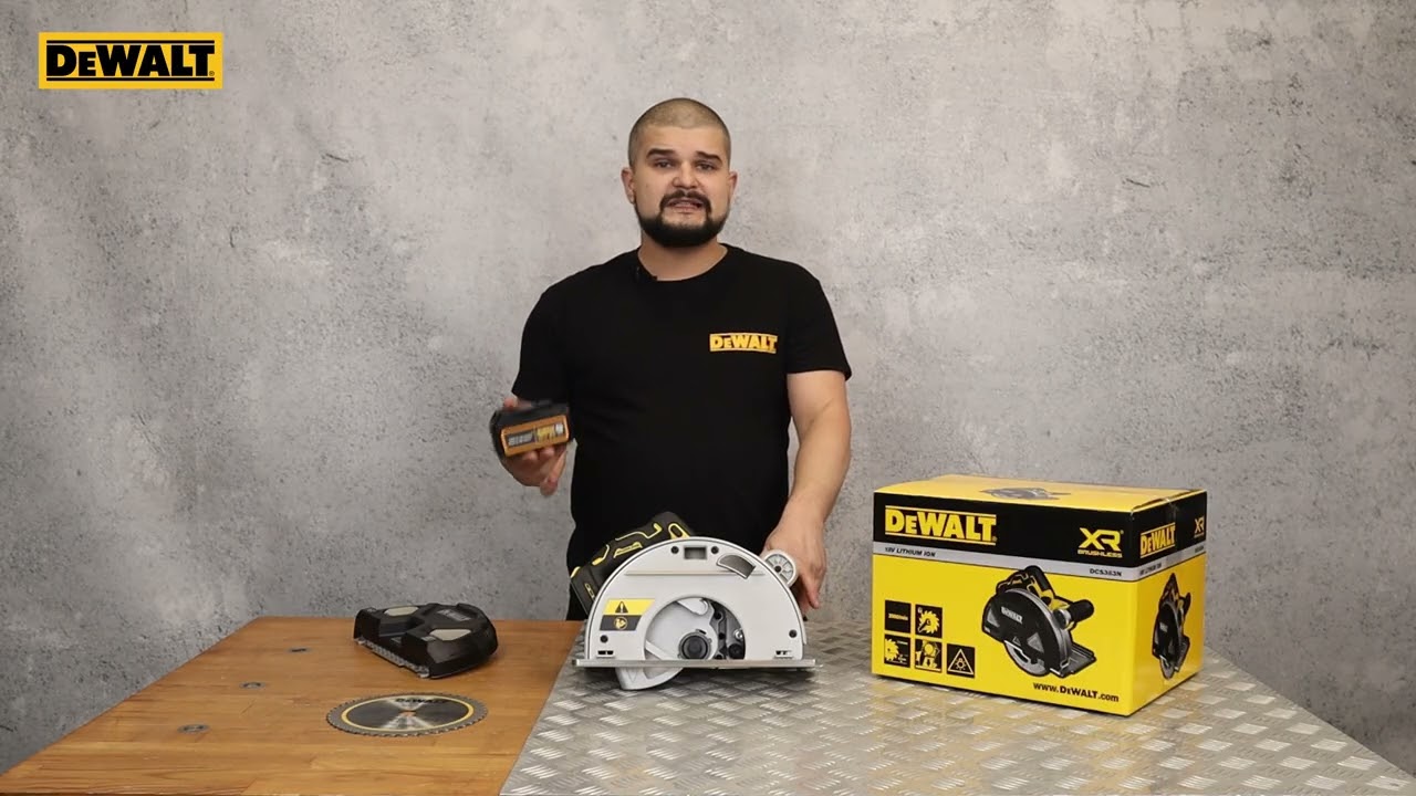 Акумуляторна дискова пила DeWALT DCS383N