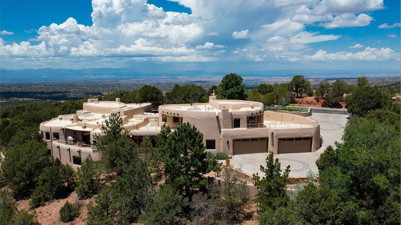 1233 N Summit Drive, Santa Fe, New Mexico