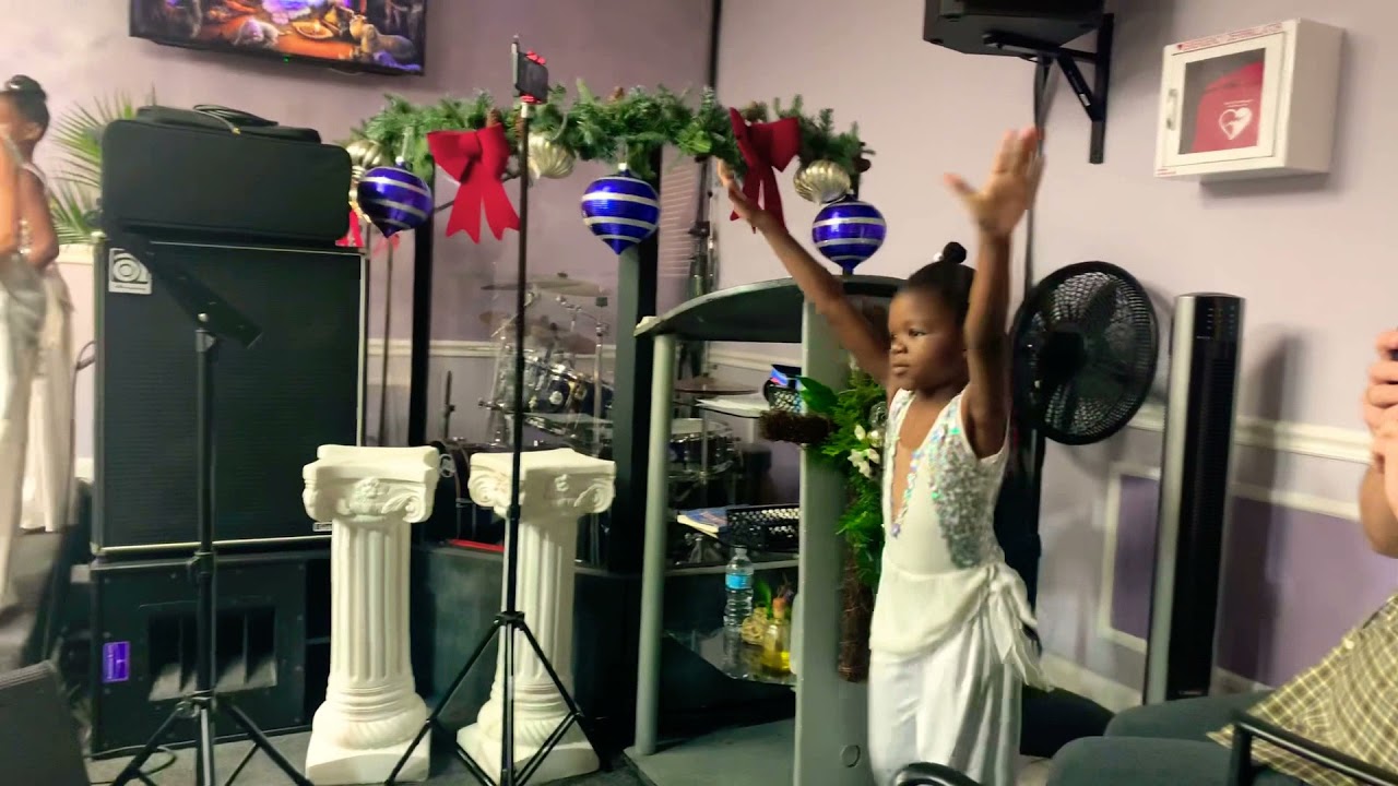 Away In A Manger Dance