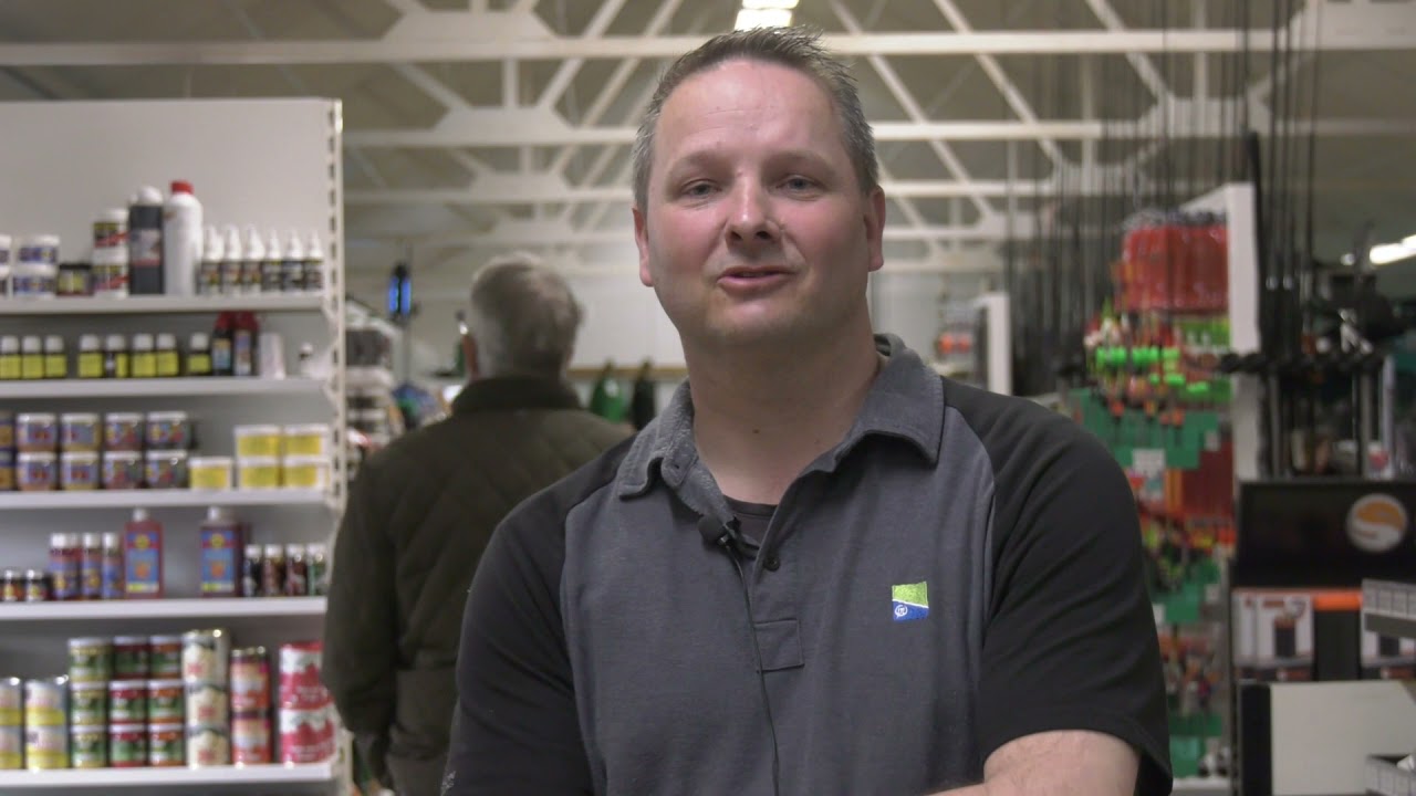 20210506 Haaksbergen Hengelsport Kruidenier tijdens de lockdown