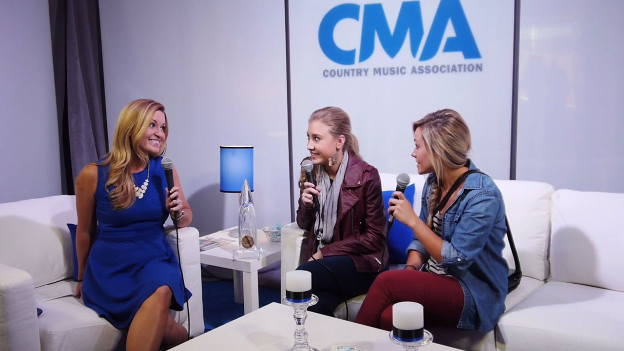 Maddie & Tae: Behind the Scenes at the CMA Awards | CMA Awards 2014 | CMA