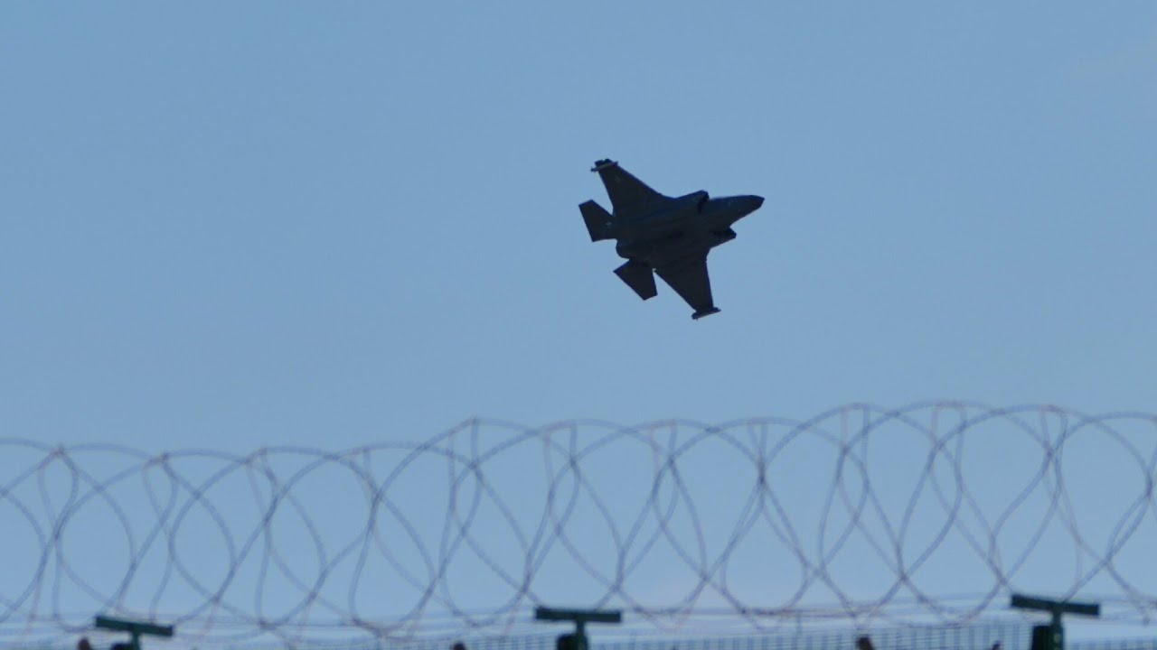 US fighter jets shot down by Kuwait in friendly fire incident