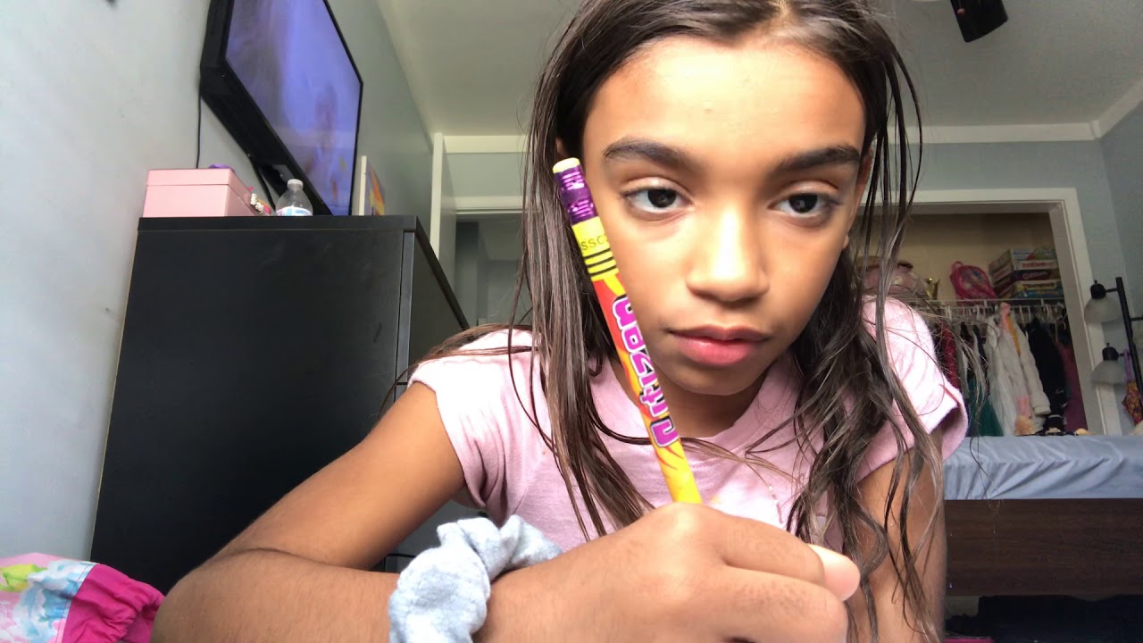 ASMR help u cheat on a math test🤫