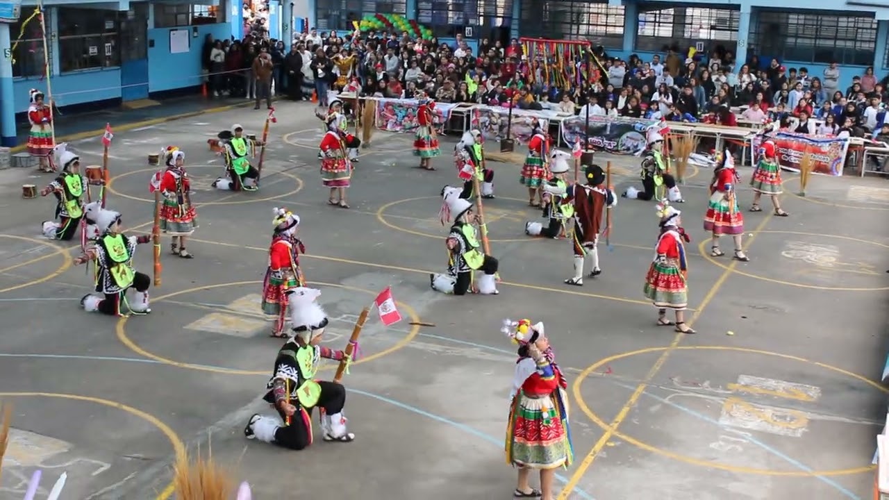 LLAMICHUS DE CHUÑOQ - FESTIDANZA INFANTINO 2024 - 4TO A