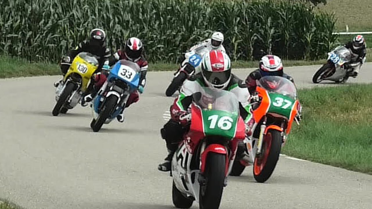 Schwanenstadt Oldtimer GP 2025 Kl.5 Bj. 1970 bis 350ccm 01