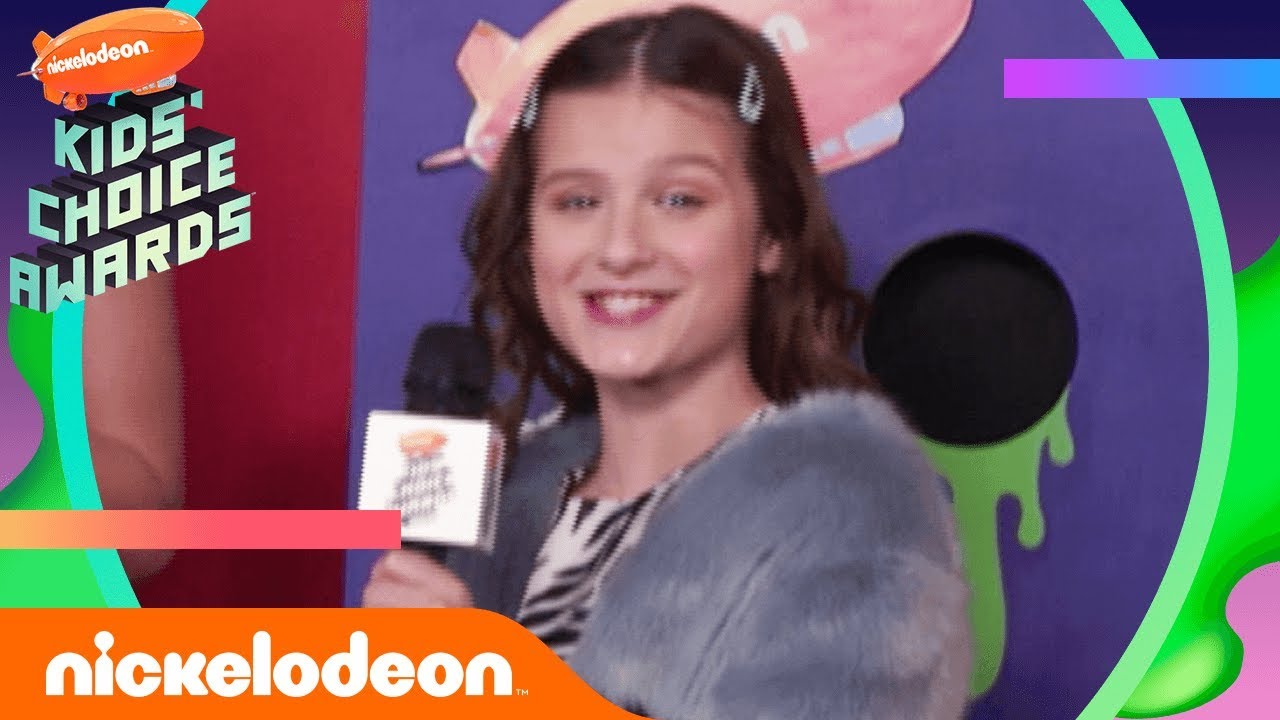 Hayley LeBlanc Plays Blimp Toss on the Orange Carpet | 2019 Kids' Choice Awards