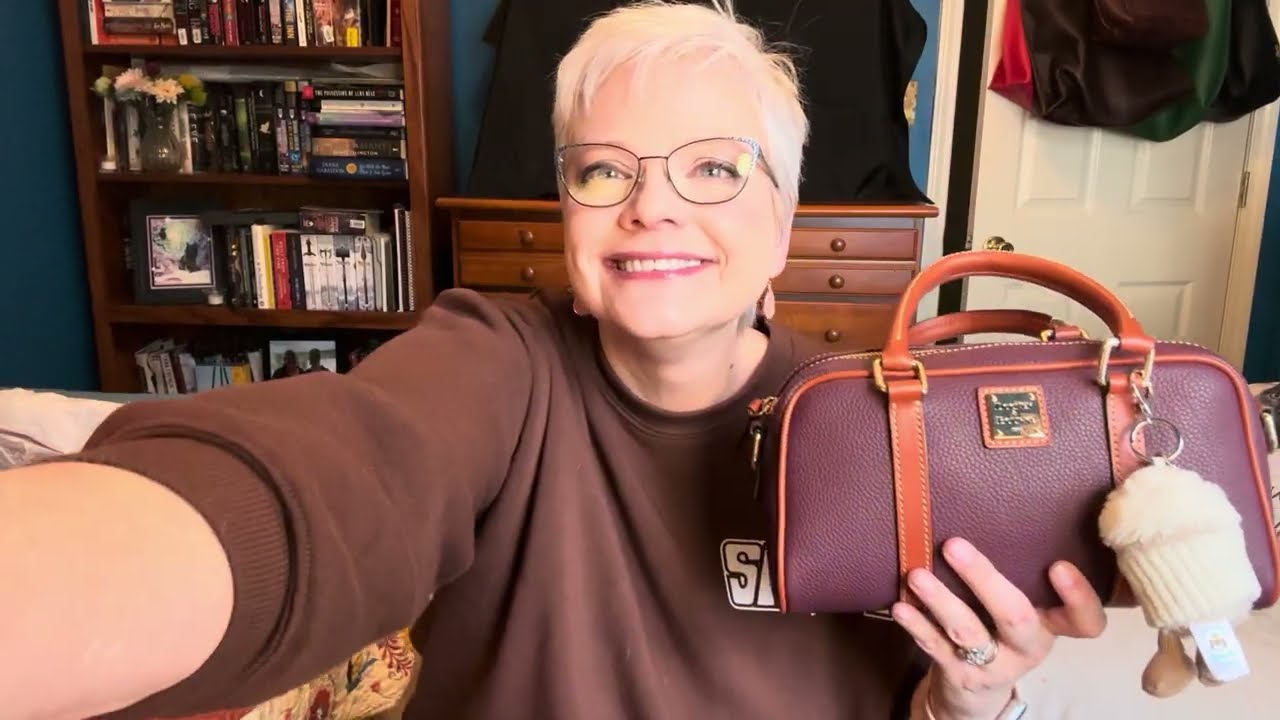 Распаковка сумки Dooney and Bourke Pebble Grain Satchel 28! 👜