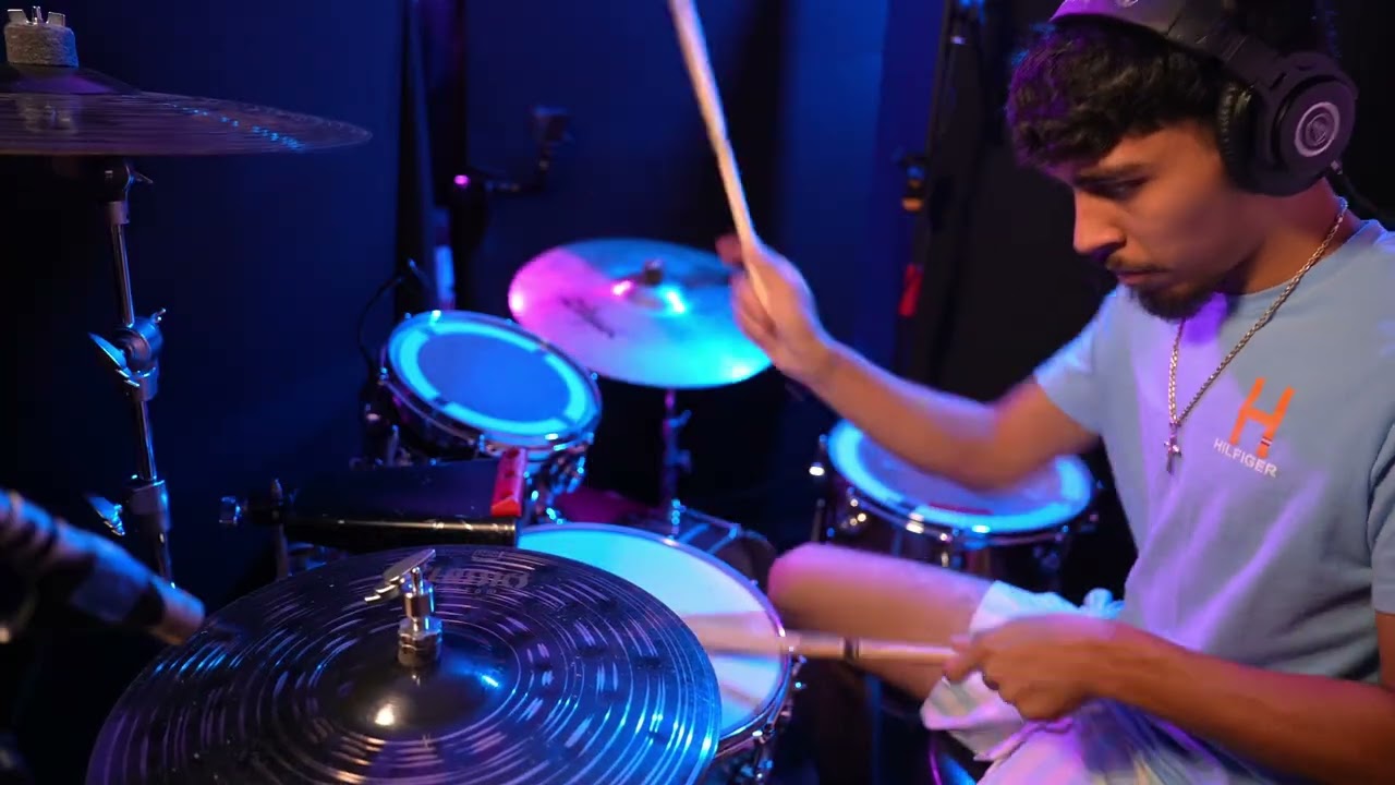 Lazaro Perez - La Historia Drum Cover