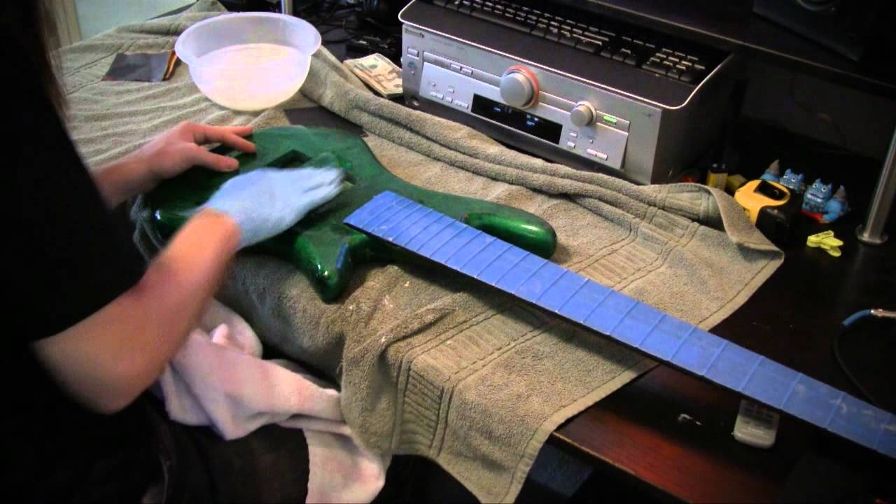 Custom Painting an Electric Bass Guitar