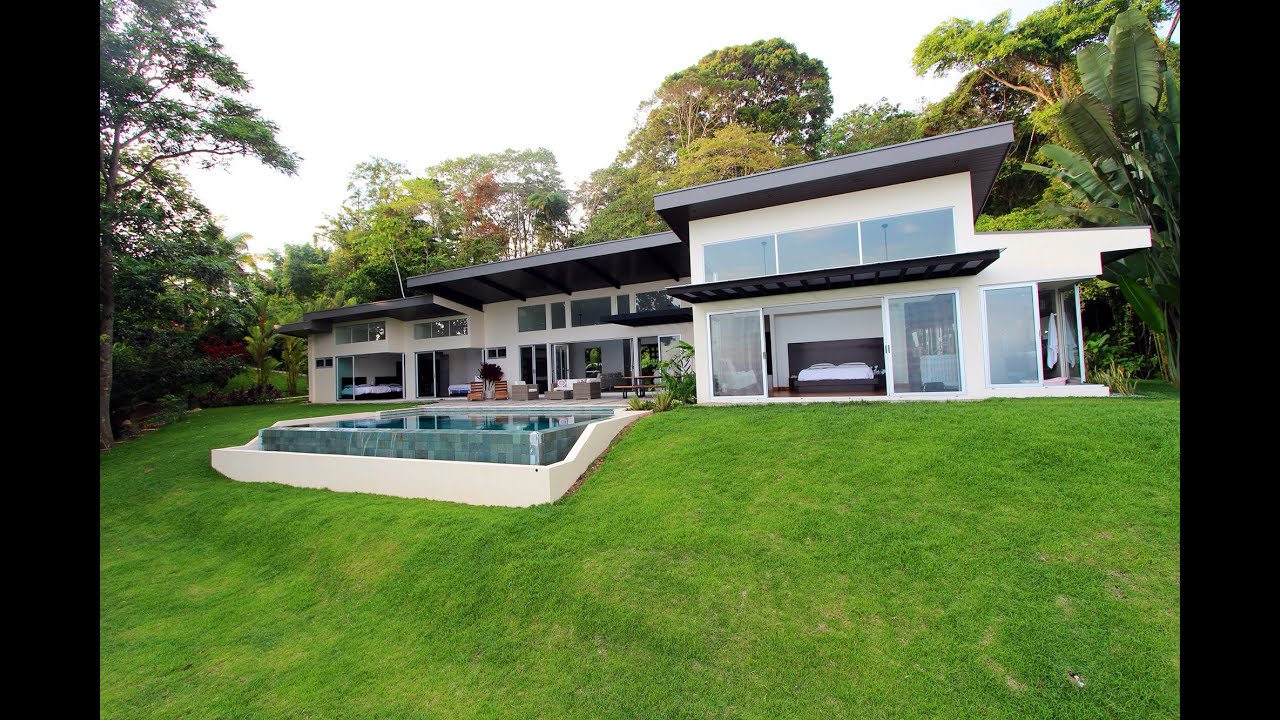Modern Luxury Home With Incredible Ocean Views in Dominical, Costa Rica