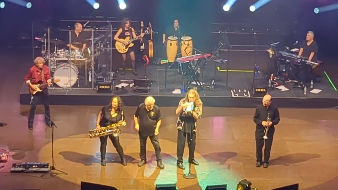 Weird Al Yankovic - You Can Call Me Al  LIVE