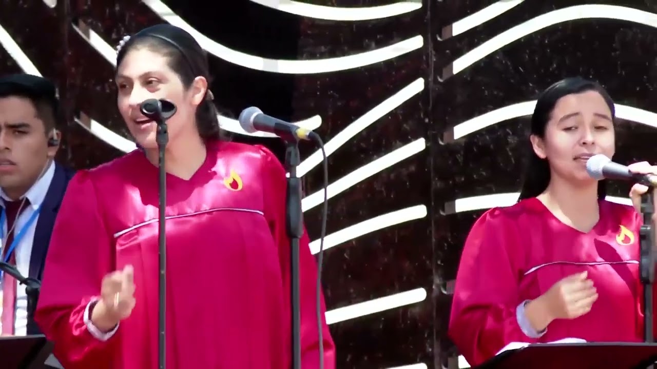 //pueblo de Dios canta y alaba // ps José guzmán