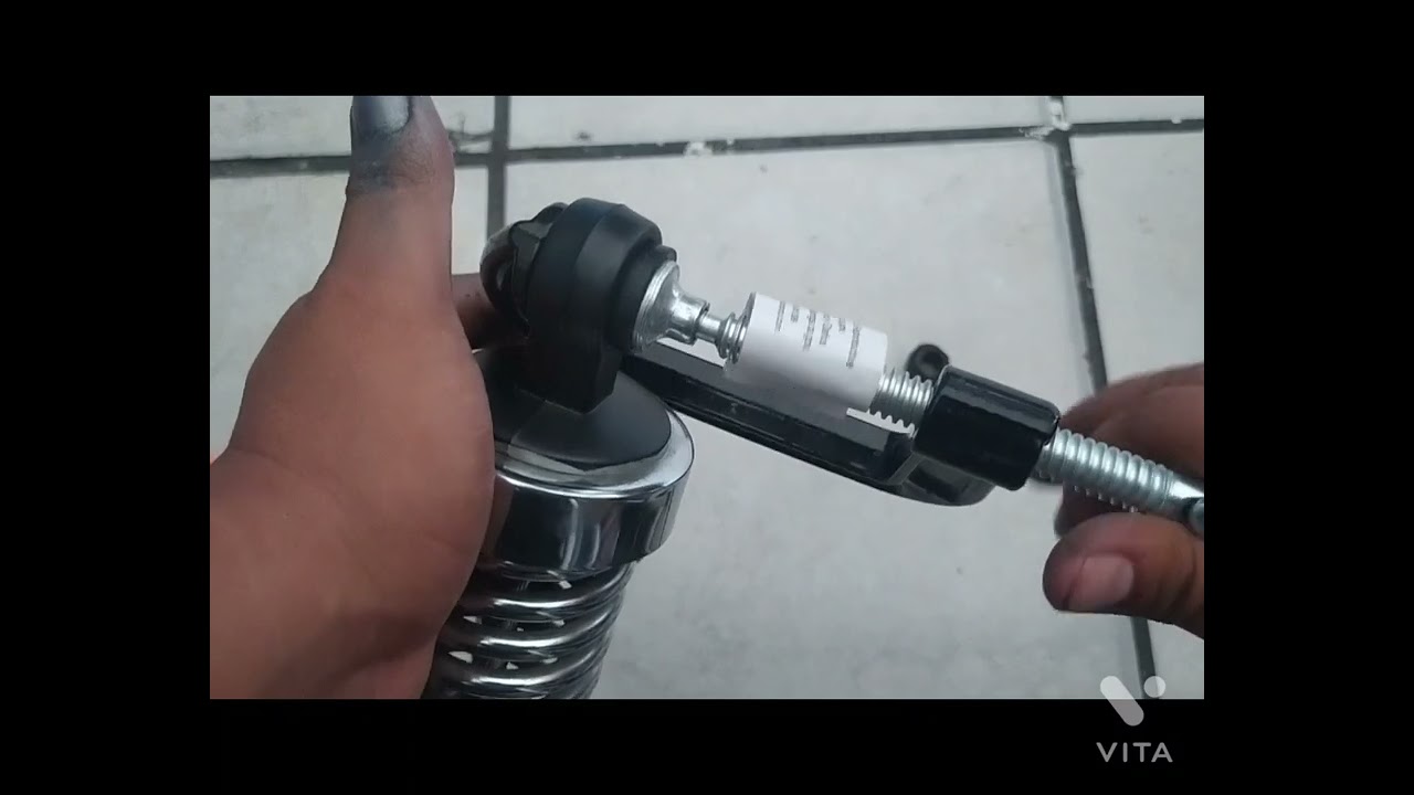 colocar bujes en suspensión trasera de moto