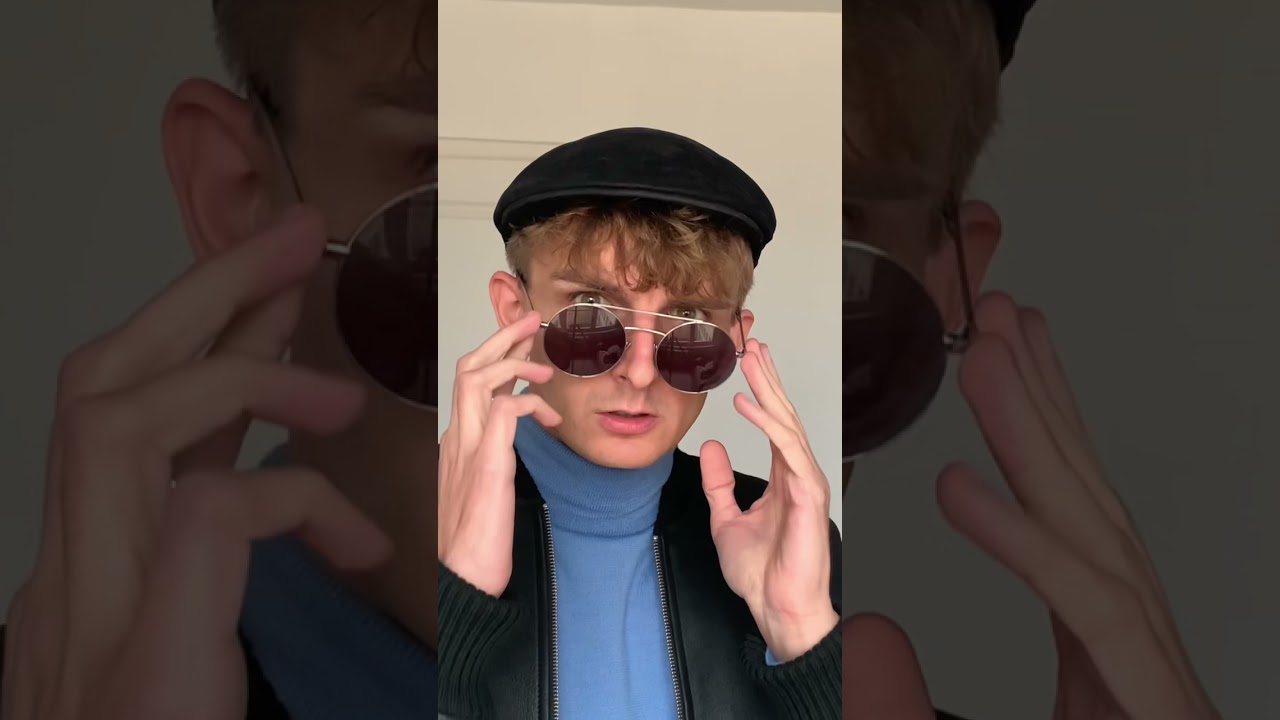 #70s outfit idea for men with flare pants and turtleneck neck - #menswear #vintage