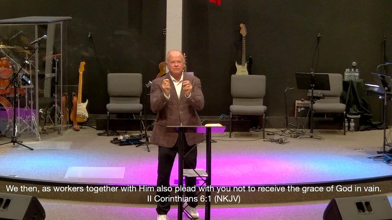 Sunday 10:00am service