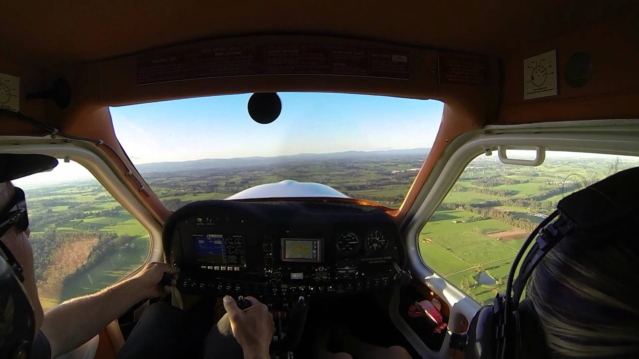 Jabiru J-170 Take off and landing.