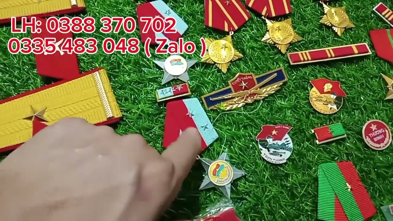Quần áo sĩ quan K08 cựu chiến binh, huân chương, huy hiệu, giày da,thắt lưng da,