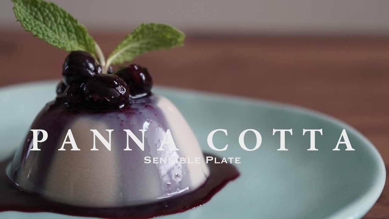 Vegan Panna Cotta with Blueberry Compote | Sensible Plate