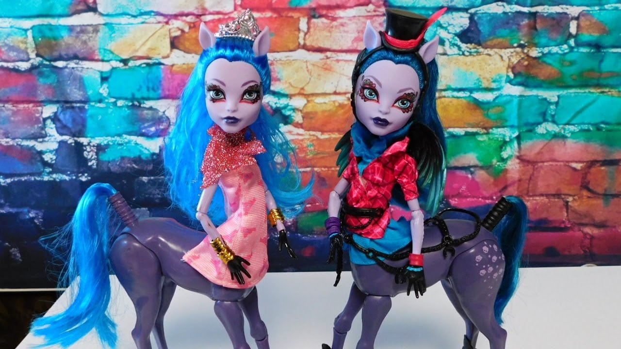 Counterfeit Fake Monster High Avea Trotter Doll Comparison