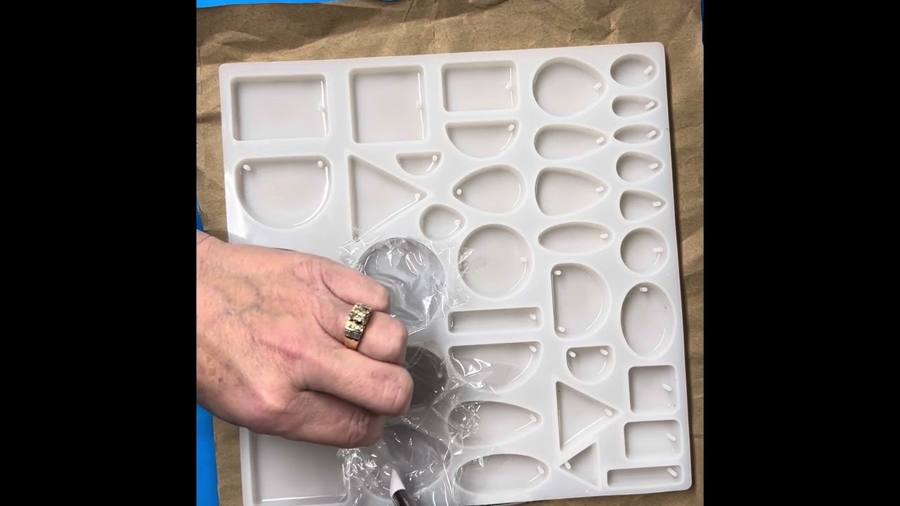 #2 Velvet technique with UV resin - Will it work?