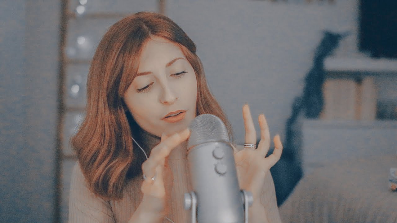 ASMR // Intense brain massage, whispering & hand movements