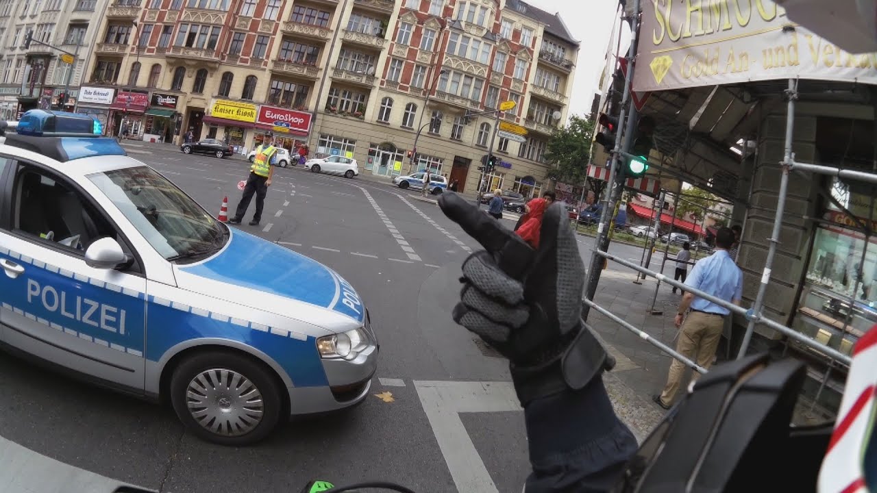 ► POLICE ALL OVER ◄ [English SUBTITLES] Garmin VIRB ELITE