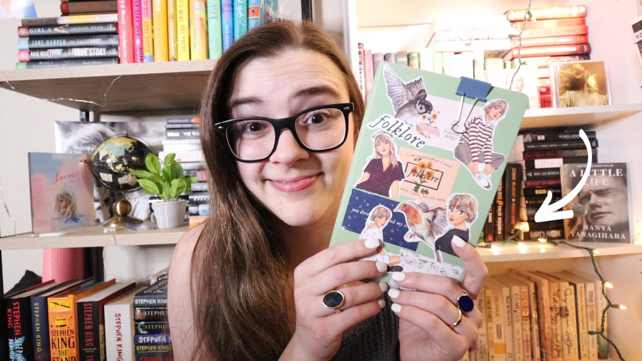 ASMR tapping on every notebook I own 📓 ( and some writing)