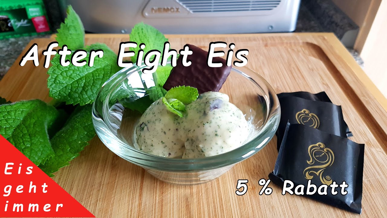 After Eight Eis mit natürlichen Zutaten und geklauter Minze 😉