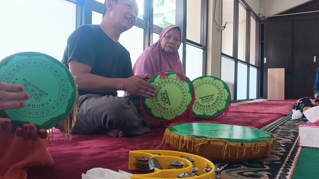 TEKNIK MEMUKUL BASS ALAT MUSIK REBANA #rebana #belajarrebana #alatmusiktradisional #hadroh 