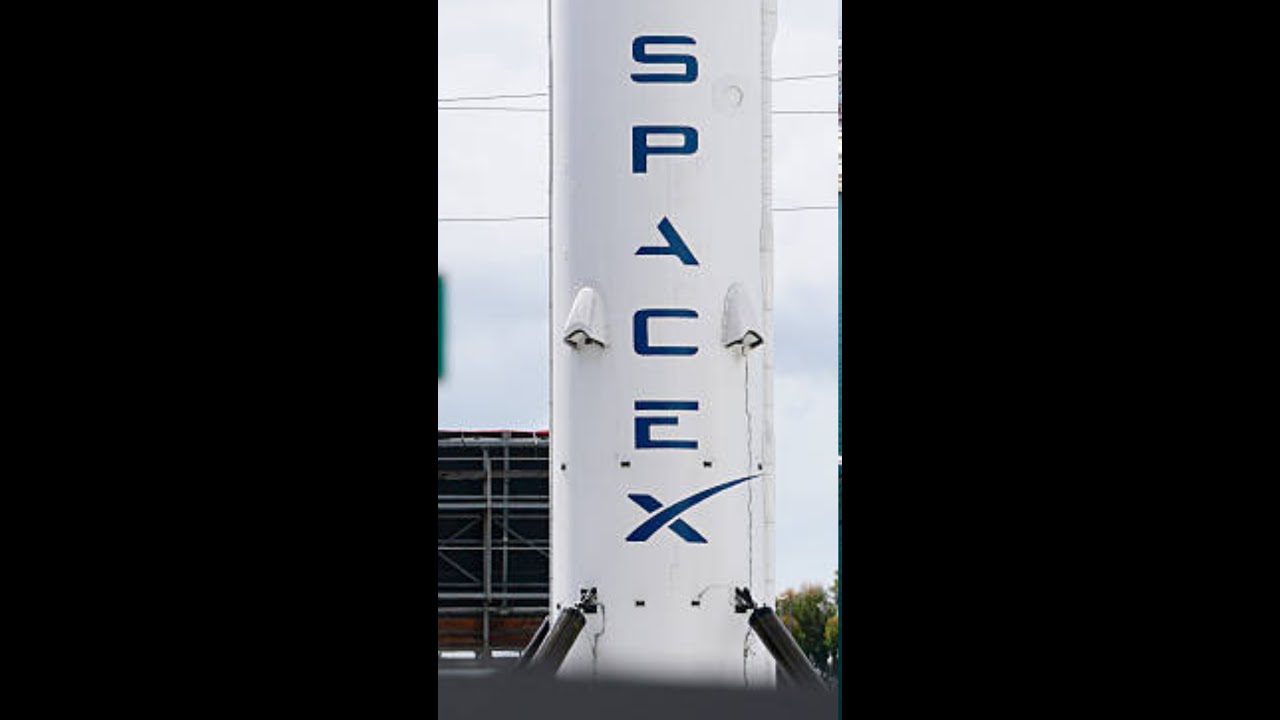 Почему Илон Маск выводит SpaceX на биржу?