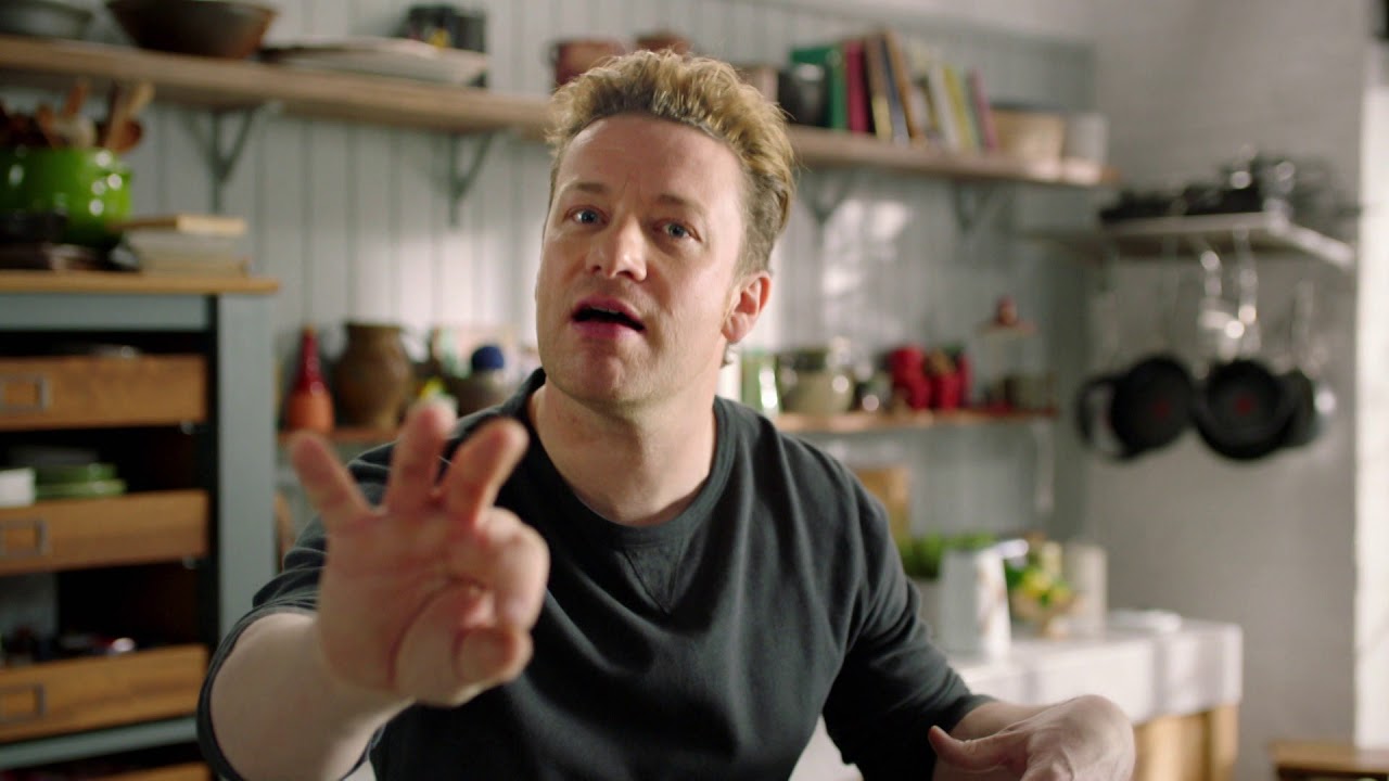 Jamie Oliver: 5 składnik&oacute;w | program kulinarny | zwiastun KUCHNI+