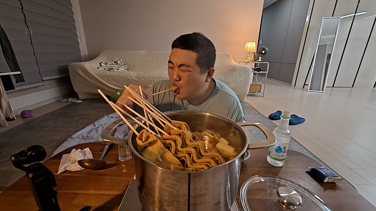 추억의 어묵꼬치에 한 잔 때렸습니다