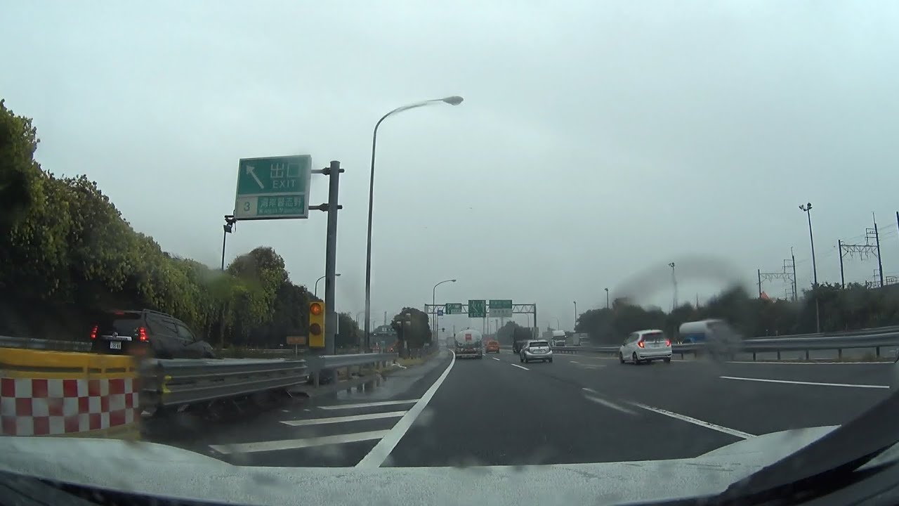 2025/12/24 (首都高速→)[E51]東関東道下り線 高谷JCT→湾岸幕張PA (本線方向に駐車)