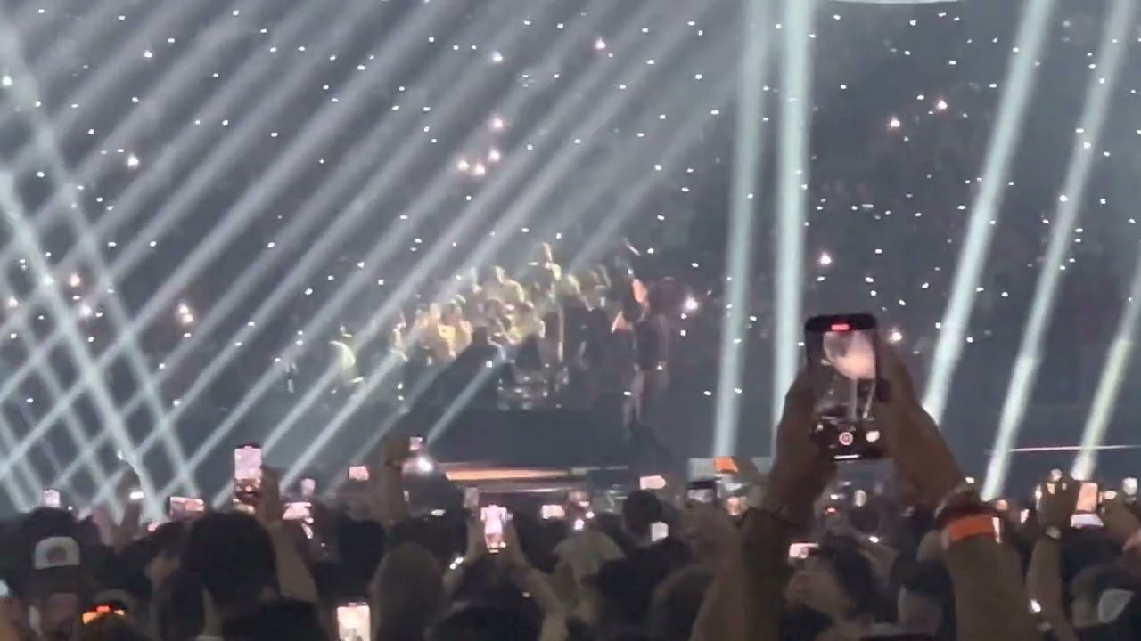 The Weeknd - Blinding Lights - Phoenix, Arizona - State Farm Stadium - Aug 30, 2022