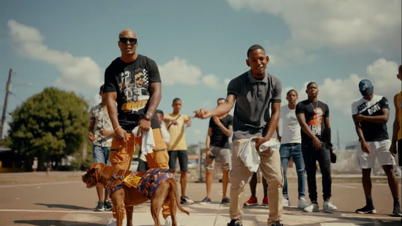 Chamaco Ft. Willom - Maquineo (Video Oficial)