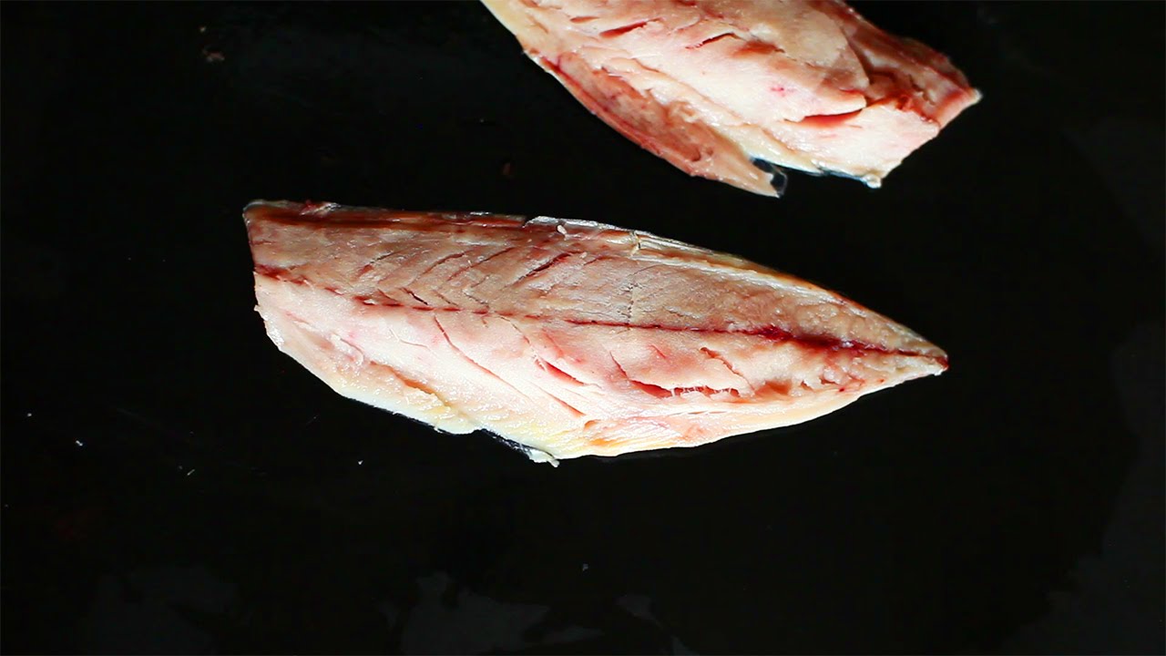 Come spinare il pesce - sgombri e sardine - scuola di cucina