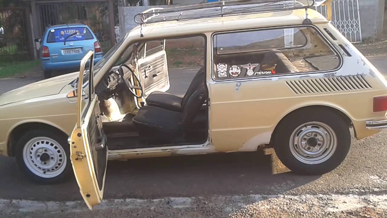 Bras&iacute;lia 77 aguardando tala larga na traseira