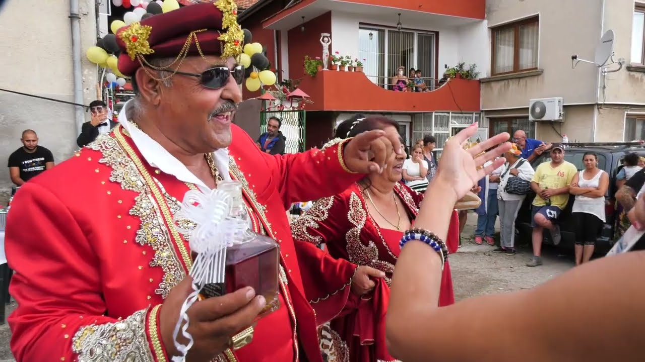 4  SVATBEN DEN na  KRISI i RUMI