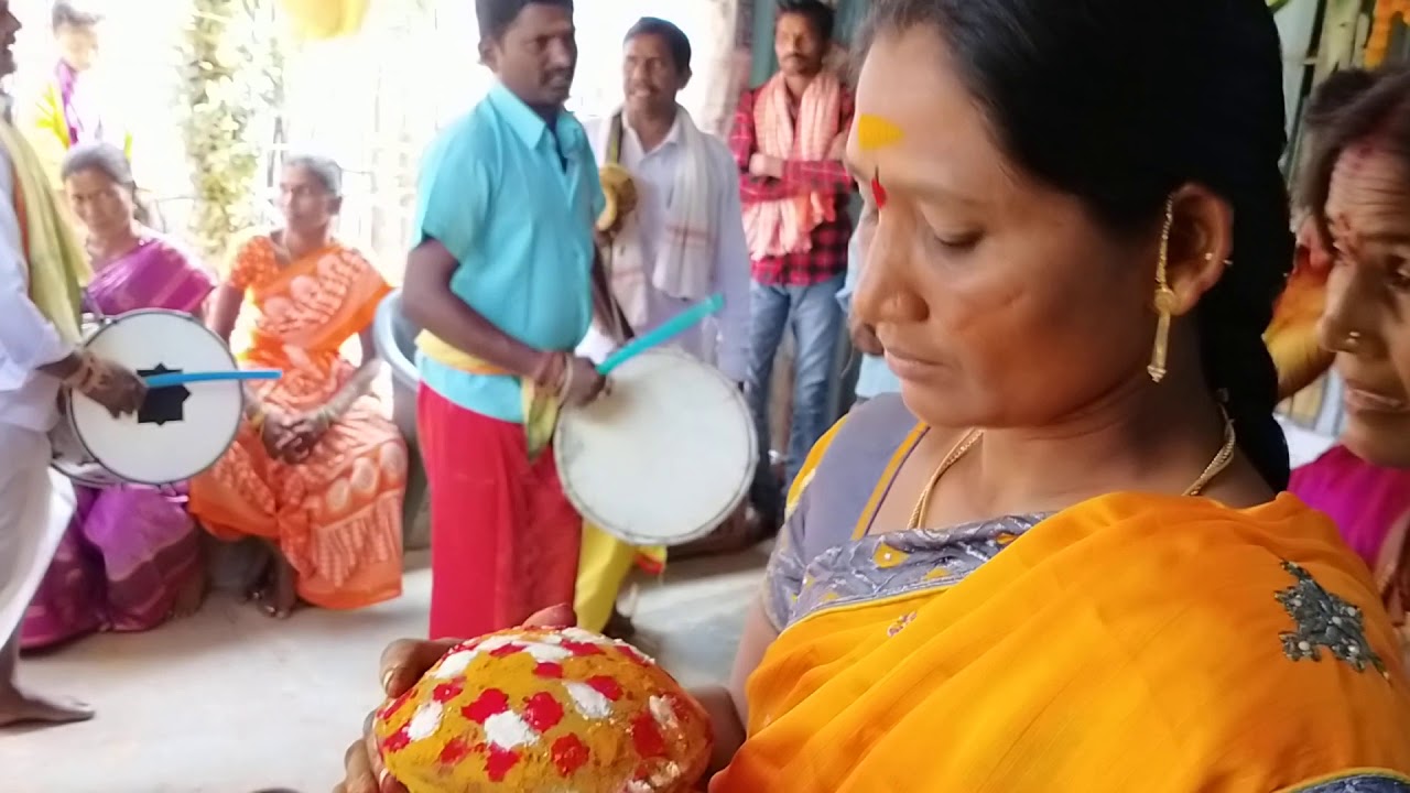 mallanna patnam chuttu tirugute ammavarla sambaralu eg aradam