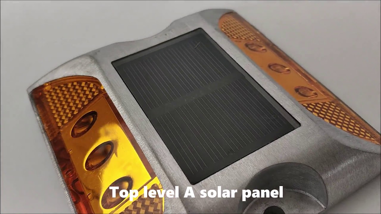 [Italian]Prigioniero stradale ad energia solare, segnali stradali solari, luce solare per la via pr