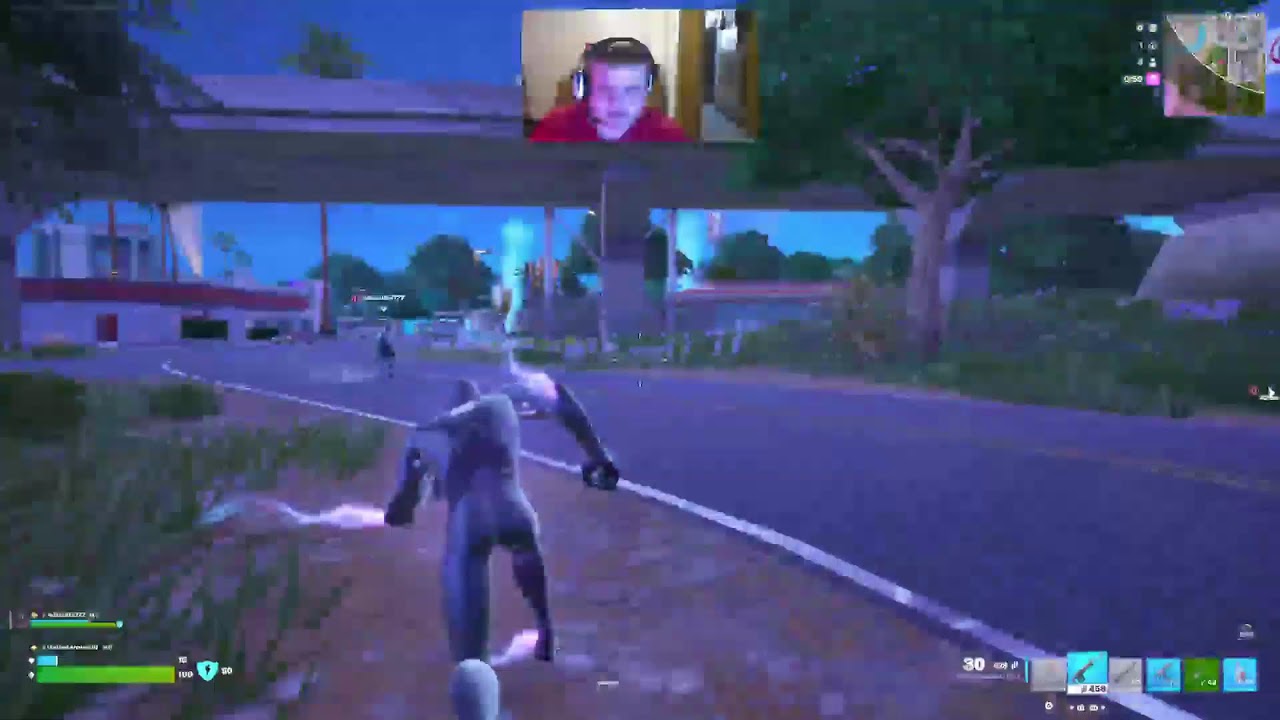 Live on Fortnite  (play with random,and followers and crown wins and rank reload zero build )