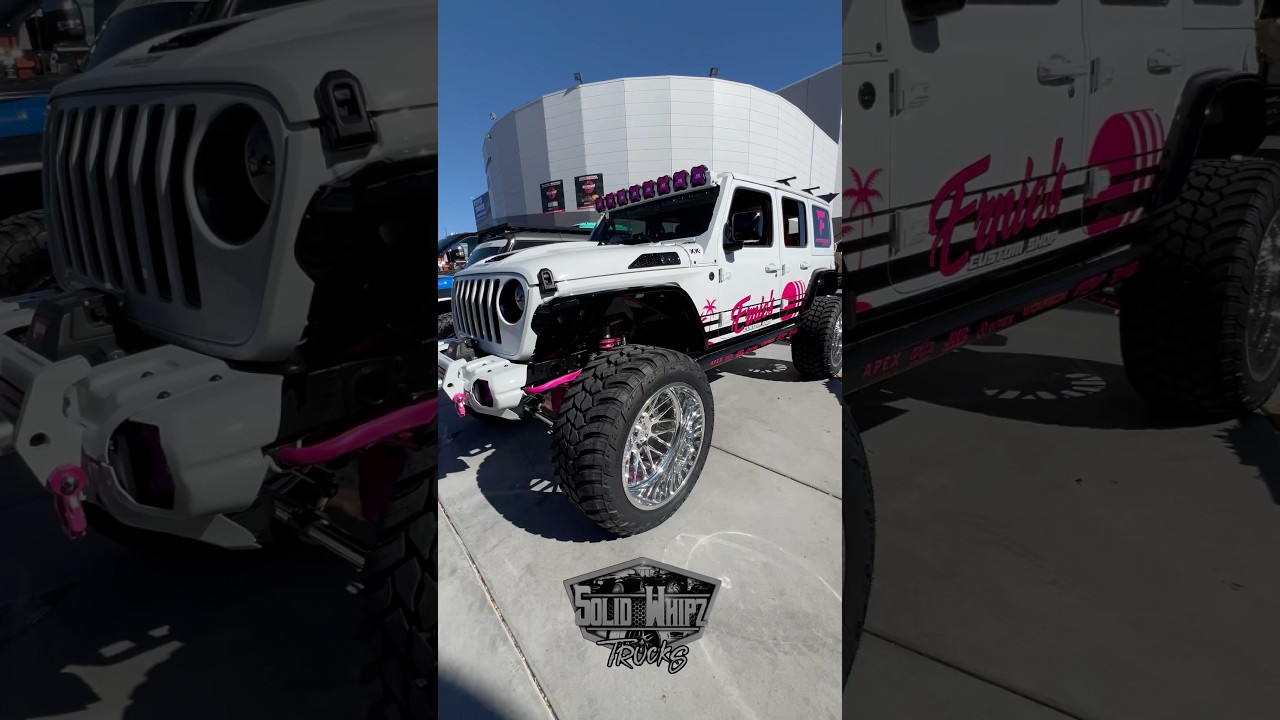 THREE ROW JEEP WRANGLER AT SEMA 2024 #SEMA #shorts #shortsvideo #jeep #lifted