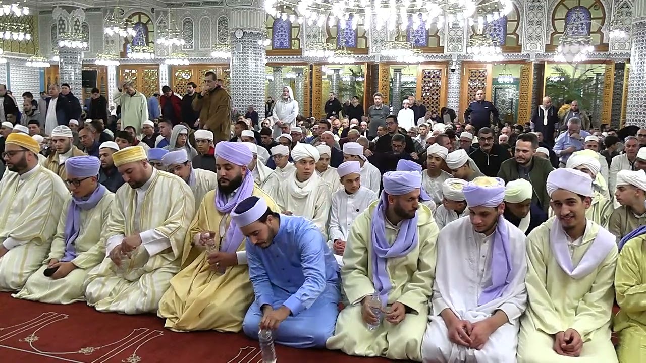 إكوزيوم: صلاة التراويح من الزاوية البلقايدية الهبرية الجزائر العاصمة 16 03 2024