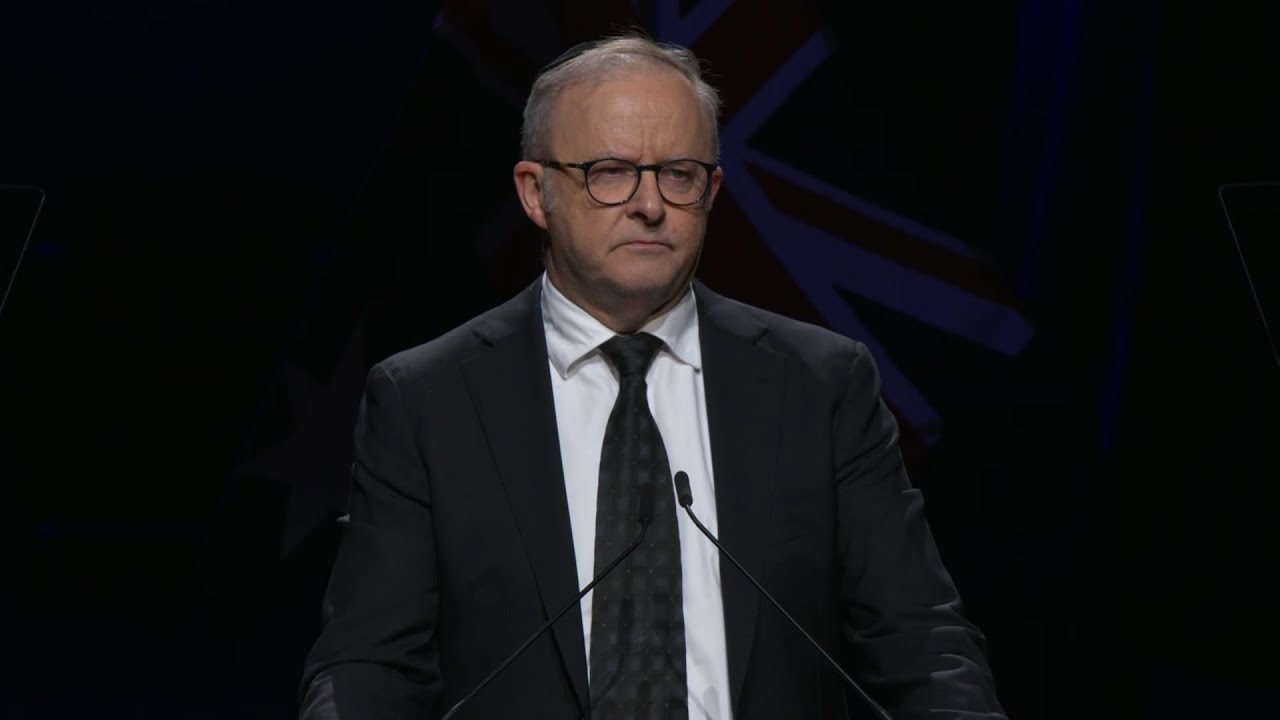 ‘I am sorry’: Albanese apologises to Jewish community following Bondi Beach terror attack